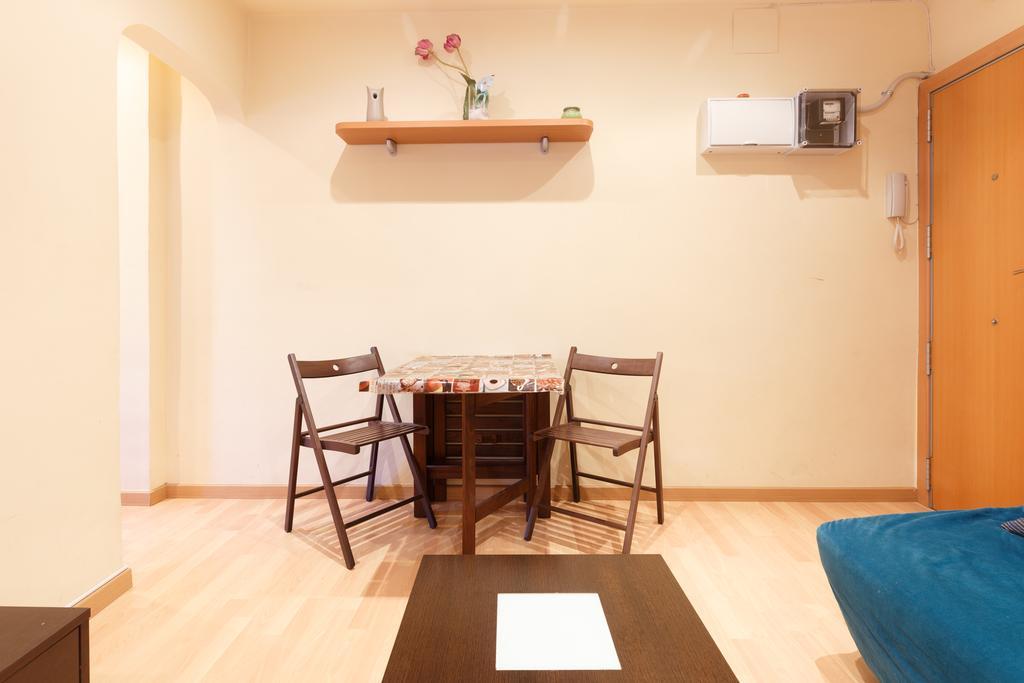 Apartment Bed&Bcn Sant Andreu II Barcelona Exterior photo